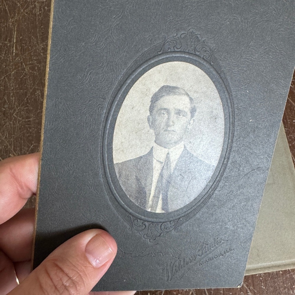 (2) Antique cabinet card Studio Photographs Wilder Studio Marion IL‎ Sherertz - Picture 4 of 9